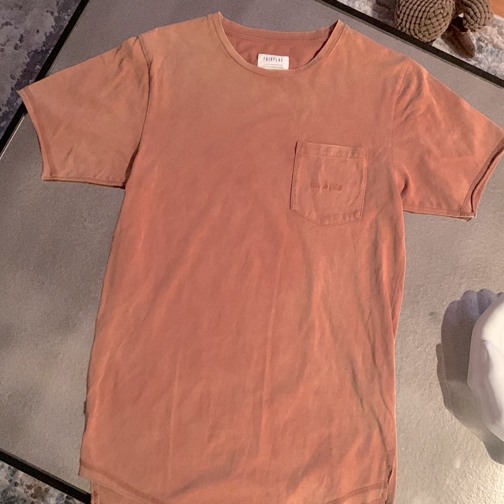 FairPlay Men’s T-Shirt Small